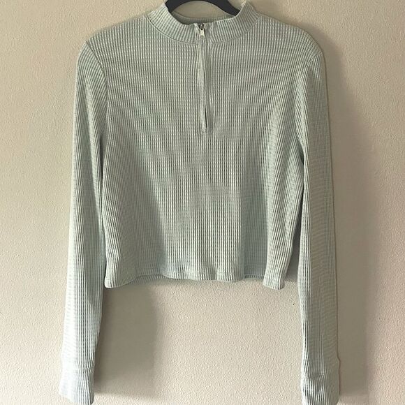 NWT! SO Light Mint-Green, Super-Soft, Mock-Neck, Zip 3/4 Top. Size XXL. - Picture 1 of 9